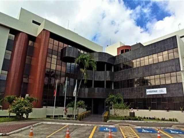 TRT-13 suspende expedientes dos dias 13 de outubro e 3 de novembro