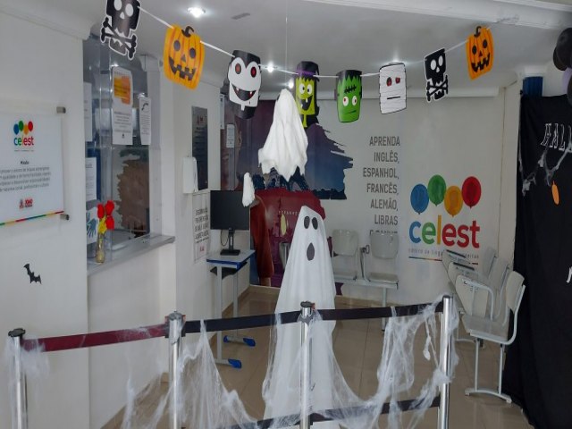 Alunos do Celest celebram Dia do Halloween com atividades ldicas  