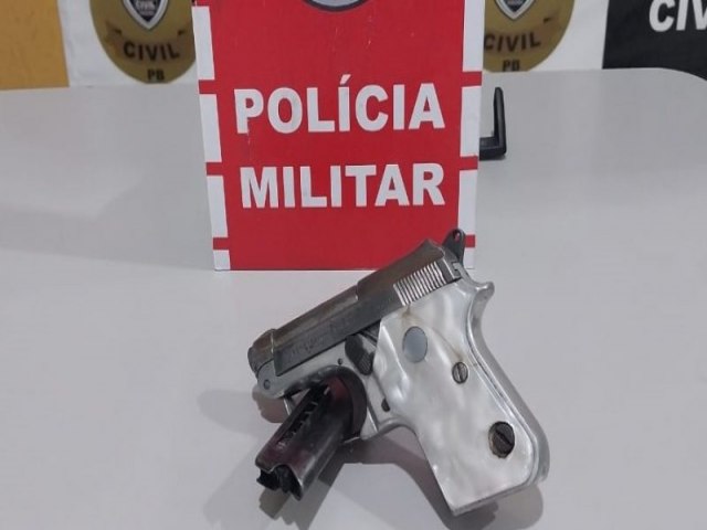 Polcia Militar prende acusado que estava armado com uma pistola em bar da cidade de Catol do Rocha