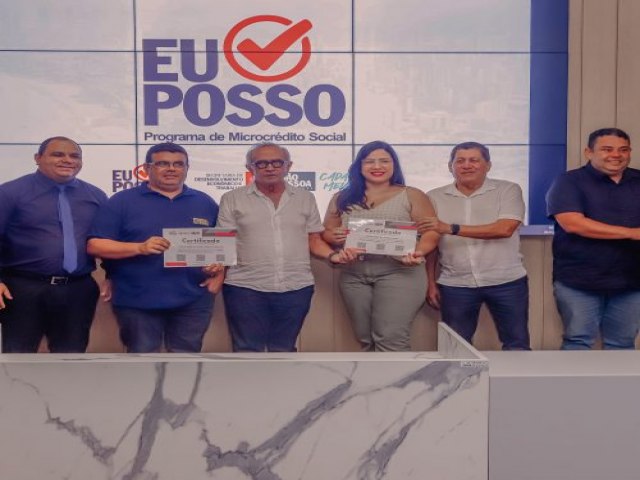 Ccero Lucena entrega certificado para 87 empreendedores da Capital, com investimento de R$ 682 mil