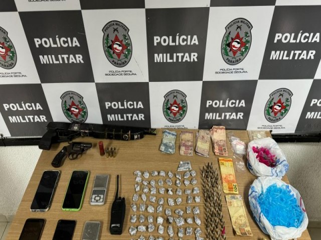 Polcia Militar prende dupla acusada de trfico de drogas em bairro da orla de Joo Pessoa