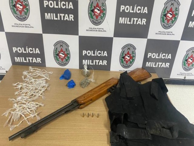 OPERAO TIRADENTES: Polcia Militar intensifica combate ao trfico e apreende drogas e armas na zona sul da Capital