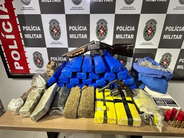 Polcia Militar apreende 140 quilos de drogas em trs dias na Paraba