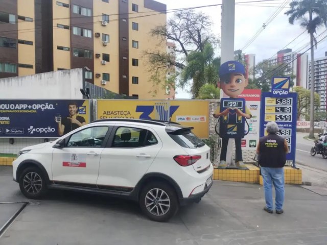 Diferena no preo do litro da gasolina comum baixa para R$ 0,22 em Joo Pessoa