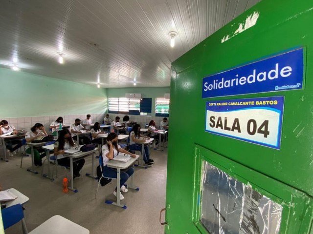 No Piau, cerca de 10 mil alunos podem receber poupana de R$ 9.200; conheam os critrios