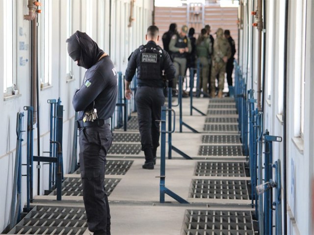 [DOMINGO - MANHA SEMANA SANTA] Aumento de pessoas presas no Piau  um desafio para o sistema carcerrio, diz secretrio