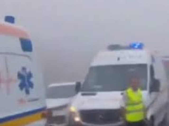 Helicptero com presidente do Ir sofre acidente e autoridades pedem que populao reze