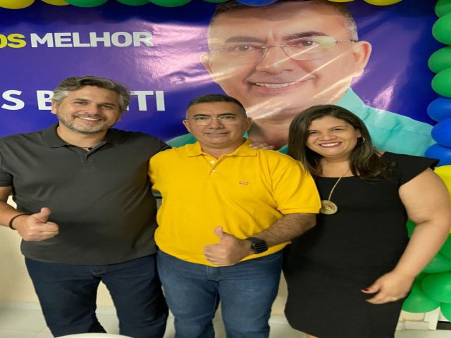 Marcos Buriti rene apoiadores em evento de lanamento de sua pr-candidatura a vereador
