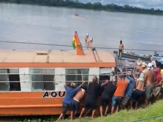 Porto fluvial que liga Brasil e Bolvia em RO  fechado aps embarcao brasileira ser 'sequestrada' em protesto