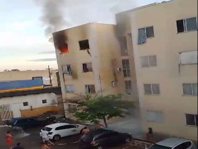 Me e filho ficam em estado grave aps exploso em apartamento de Porto Velho; vdeo