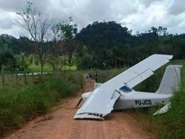 Avio de pequeno porte fez uma descida forada  na rea rural de Ouro Preto do Oeste