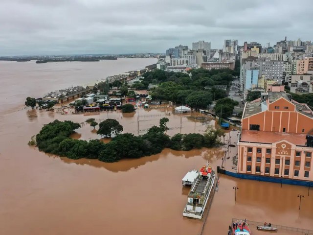 Chuvas no Rio Grande do Sul: mais de 10 mil pessoas foram resgatadas