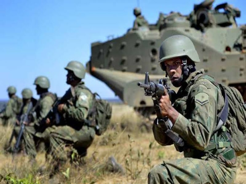 Exrcito Brasileiro Realiza Simulao de Batalha em Campo Novo de Rondnia