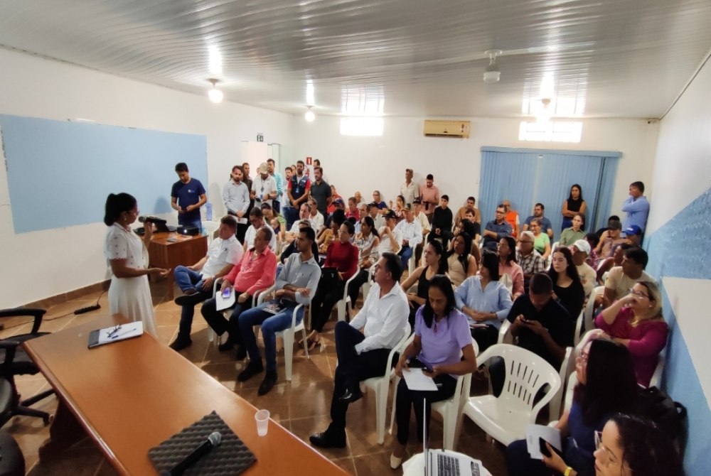 Reuni�o T�cnica sobre Expans�o da Rede H�drica � Realizada em Buritis