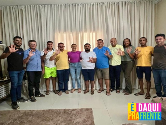 Josivan coelho anuncia pr-candidato a vice-prefeito e pr-candidatos a vereador (a) para disputar as eleies 2024 em Betnia do Piau