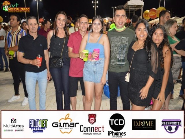 Confira o 2 lbum de fotos da primeira noite festiva da caprishow 2024